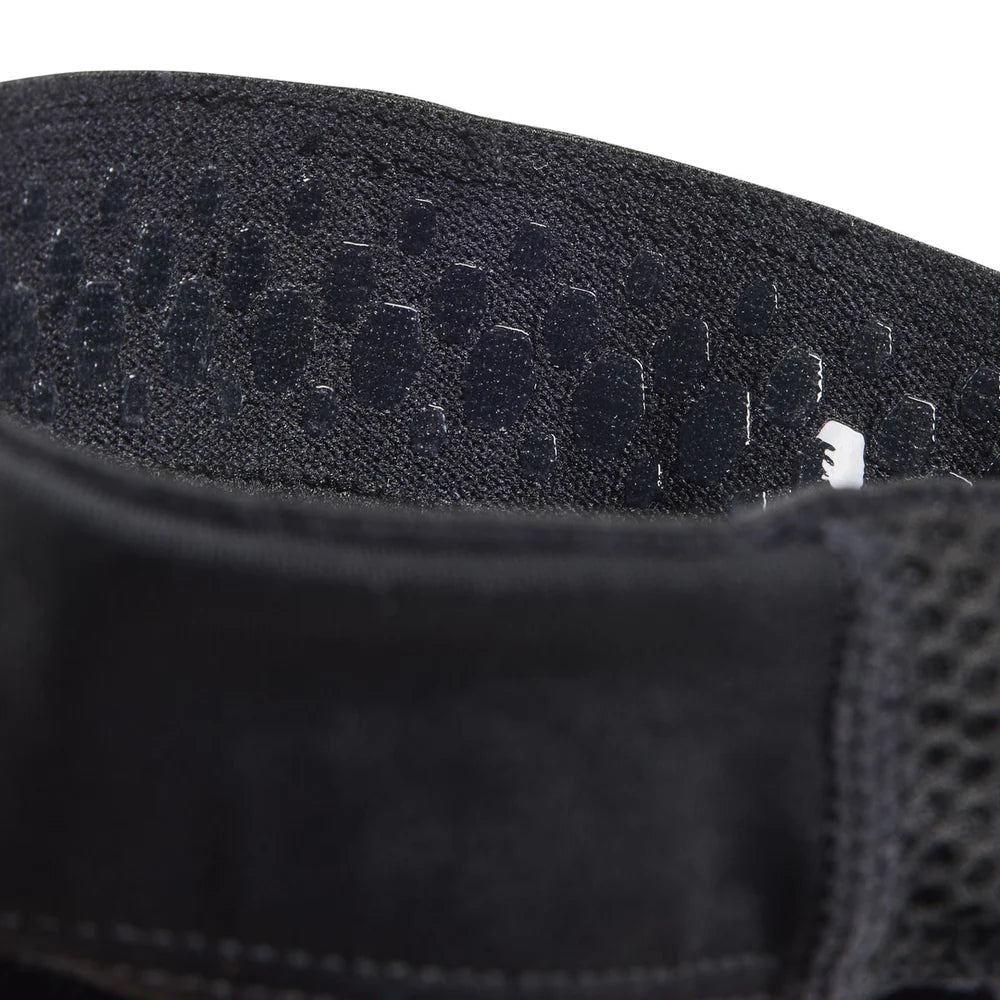 FOX YTH Enduro Knee Sleeve - BLK - OS