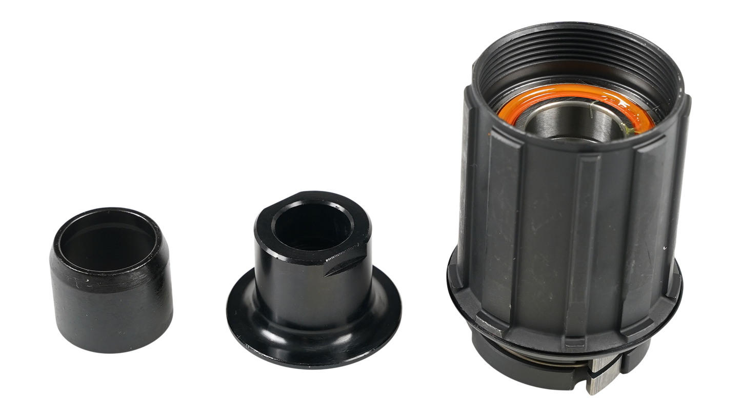 FHB FORMULA, TA, SHIMANO 11-SPD ROAD, STEEL, 3 PAWL, W/ THREADED DS END CAP (FH-528) (RXC-142S)