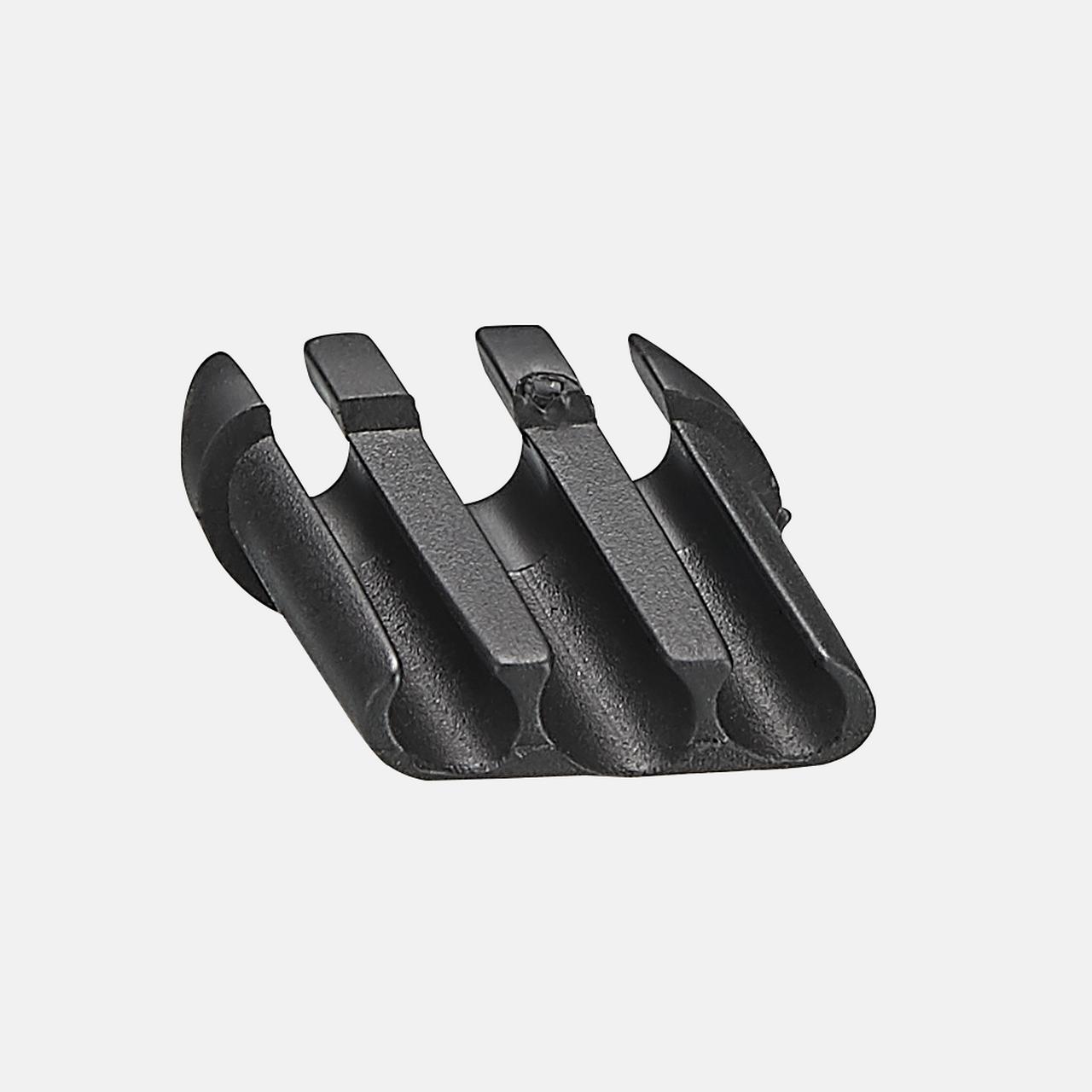 CBG ICR INSERT, MY21 EPIC, 3-CABLE ICR ENTRY PORT INSERT (5MM / 4MM / 4MM), PRESS FIT, RUBBER