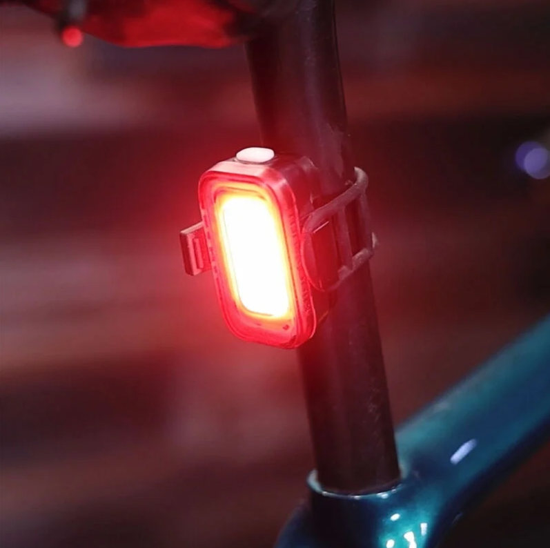 LIGHTS BLACKBURN GRID REAR LIGHTS 40 LUMENS