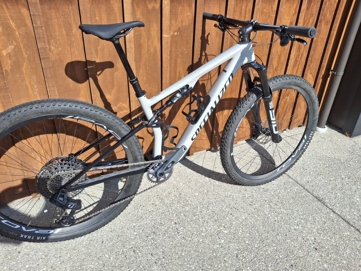 DEMO EPIC 8 EXPERT AXS DLMMET/OBSD MEDIUM (DEMO)