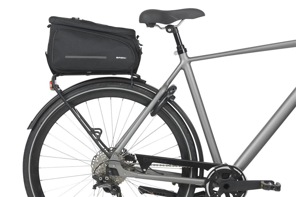 BASIL MOVE TRUNK BAG, 10-26L, BLACK