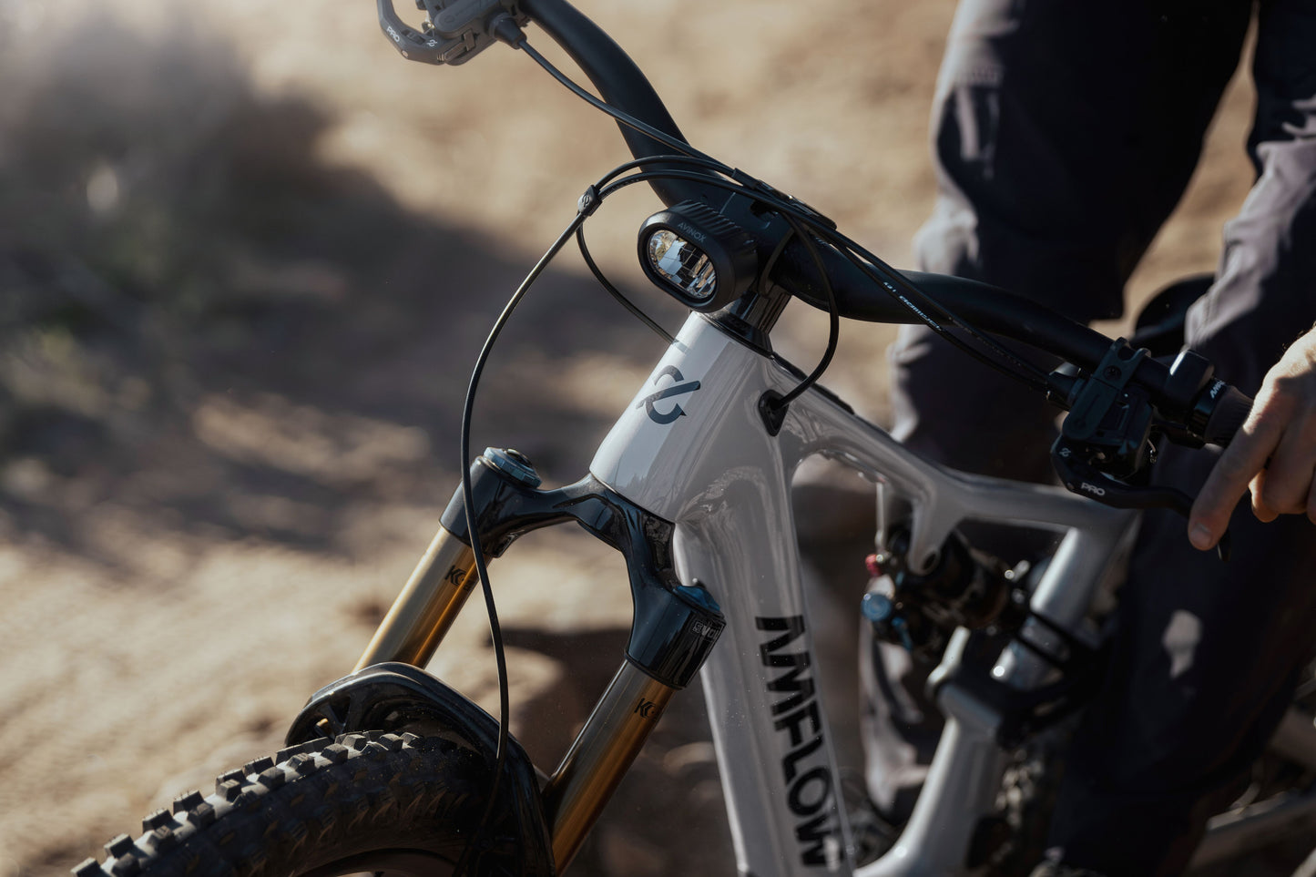 Amflow PX Carbon Pro