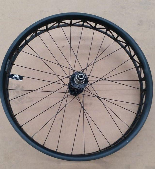 WHL FATBOY 26"; REAR, ALLOY, QUICK-RELEASE, 9X190MM, DISC, 6-BOLT, 32H, 90MM WIDTH, SHIMANO HG 10-SPD. FHB (NO RIM STRIP)