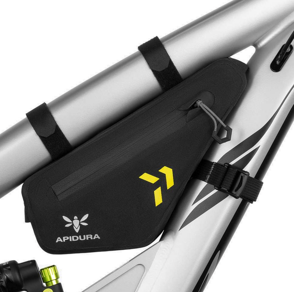 APIDURA BACKCOUNTRY FRAME PACK 1L BLACK