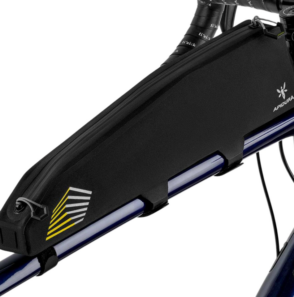 APIDURA RACING LONG TOP TUBE PACK 2L