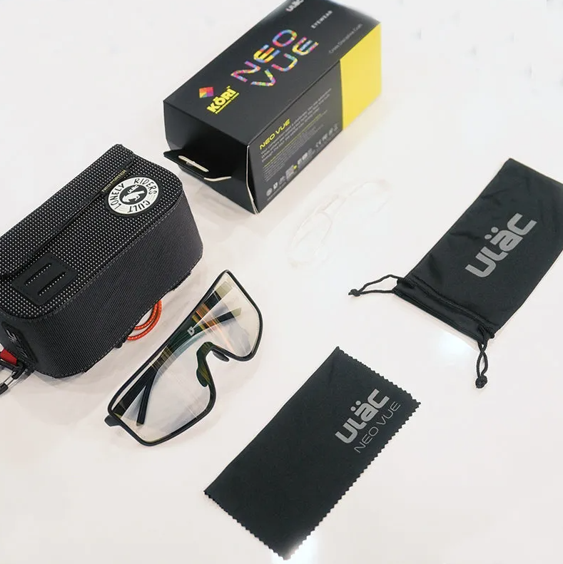 ULAC Eyewear Neo Vue OTAKU Jet Black Frame / Champion Gold Photochromic Lens