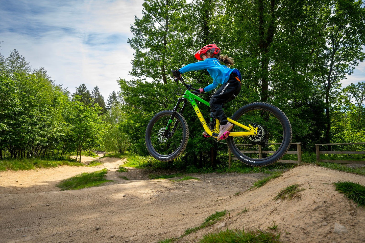 26 MARIN RIFT ZONE JR 26 GREEN/YELLOW FADE