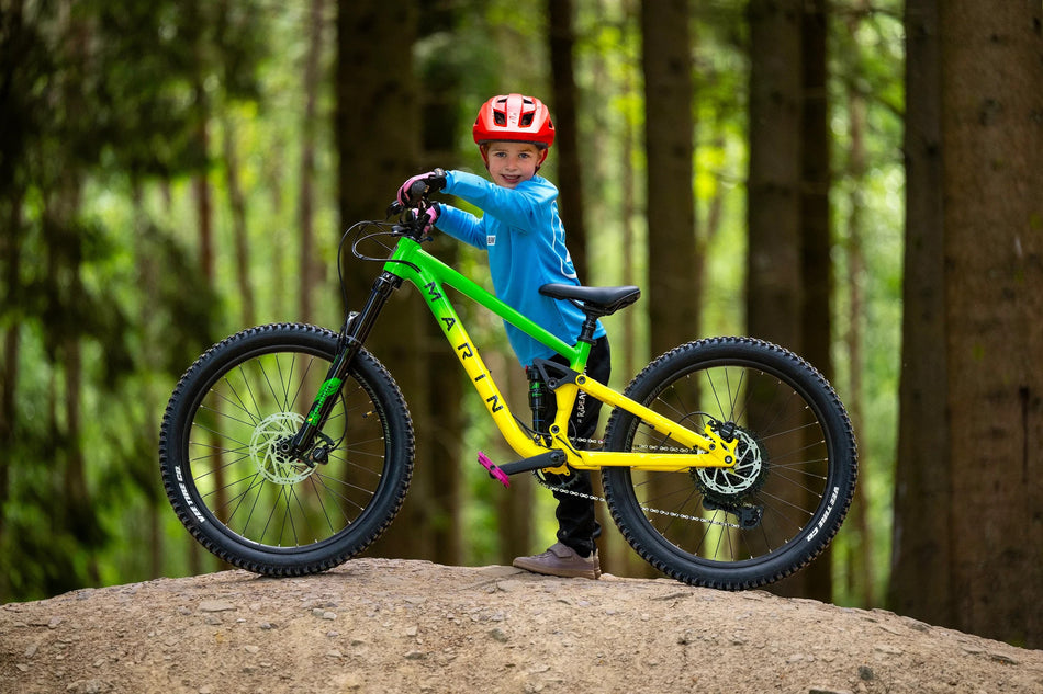 26 MARIN RIFT ZONE JR 24 GREEN/YELLOW FADE
